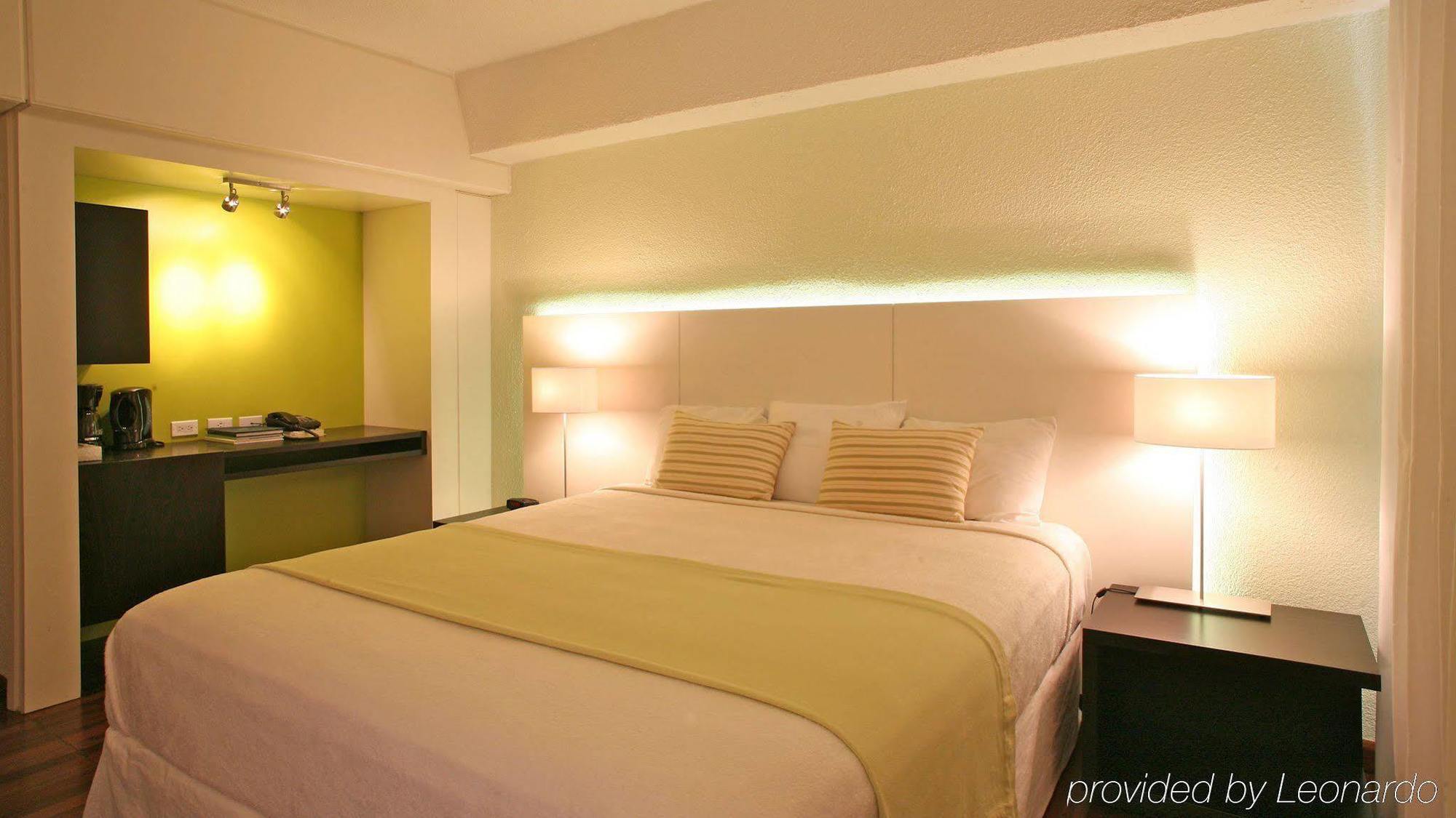 Holland House Beach Hotel Philipsburg  Esterno foto
